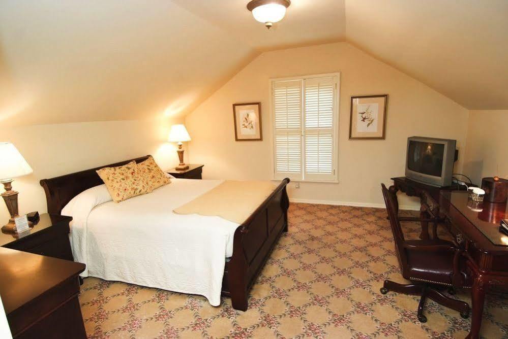 Dunleith Historic Inn นัตเชซ ภายนอก รูปภาพ